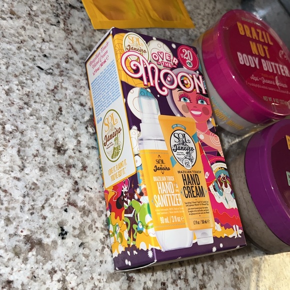 Sol de Janeiro hand set + Trader Joe’s Body Butter and Scrub - Picture 3 of 9